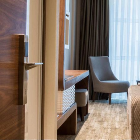 Ramada By Wyndham Gemli̇K Hotel Gemlik Phòng bức ảnh