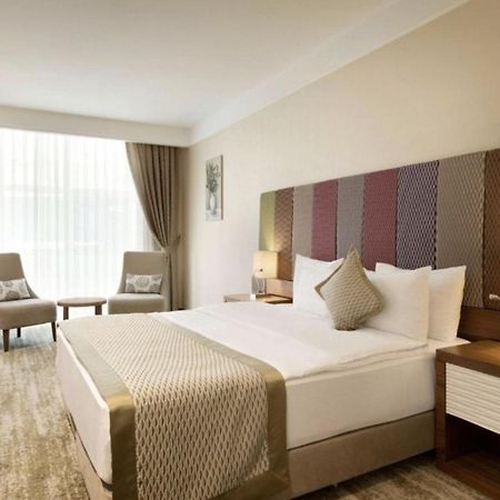 Ramada By Wyndham Gemli̇K Hotel Gemlik Ngoại thất bức ảnh