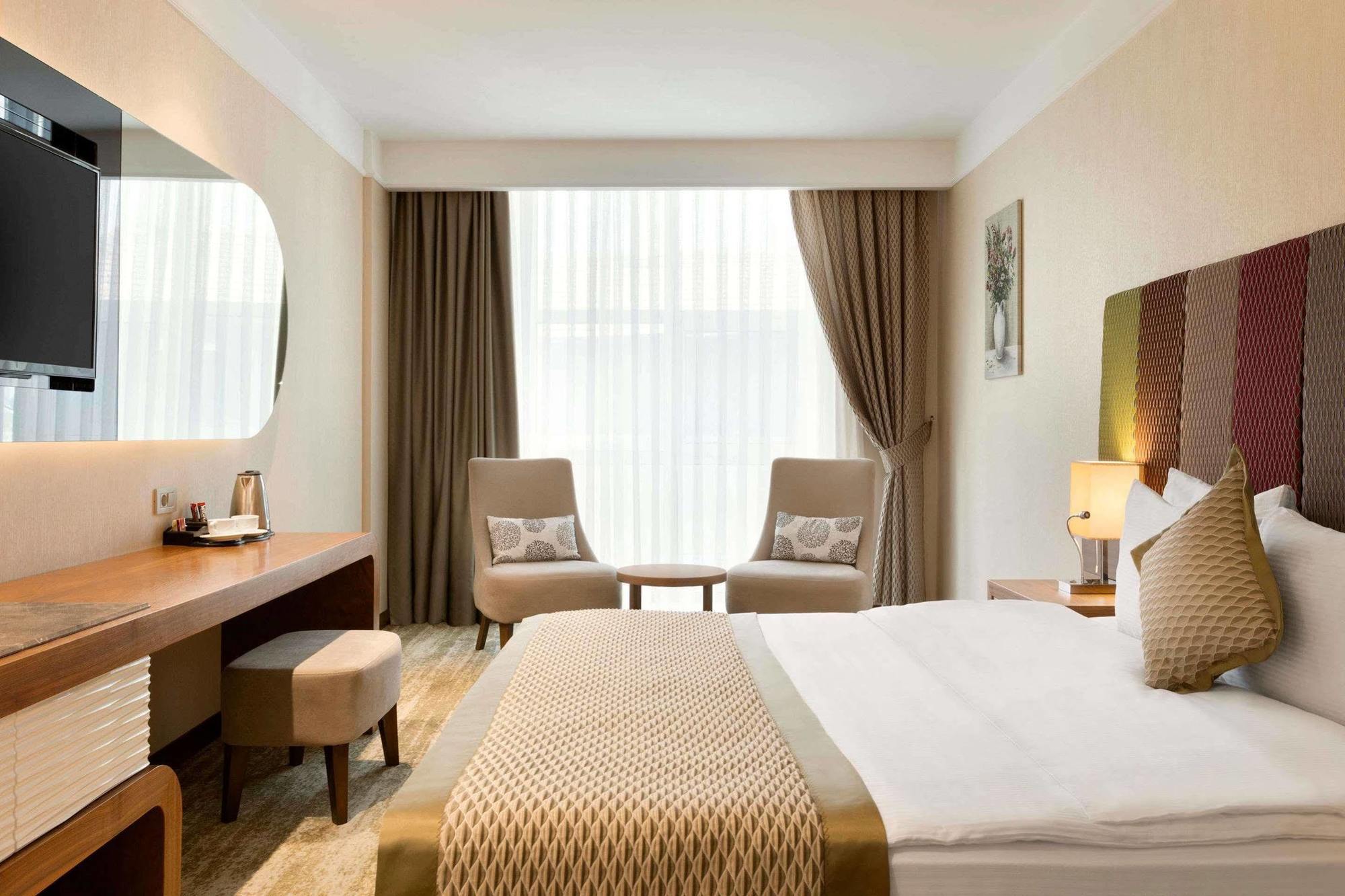 Ramada By Wyndham Gemli̇K Hotel Gemlik Ngoại thất bức ảnh